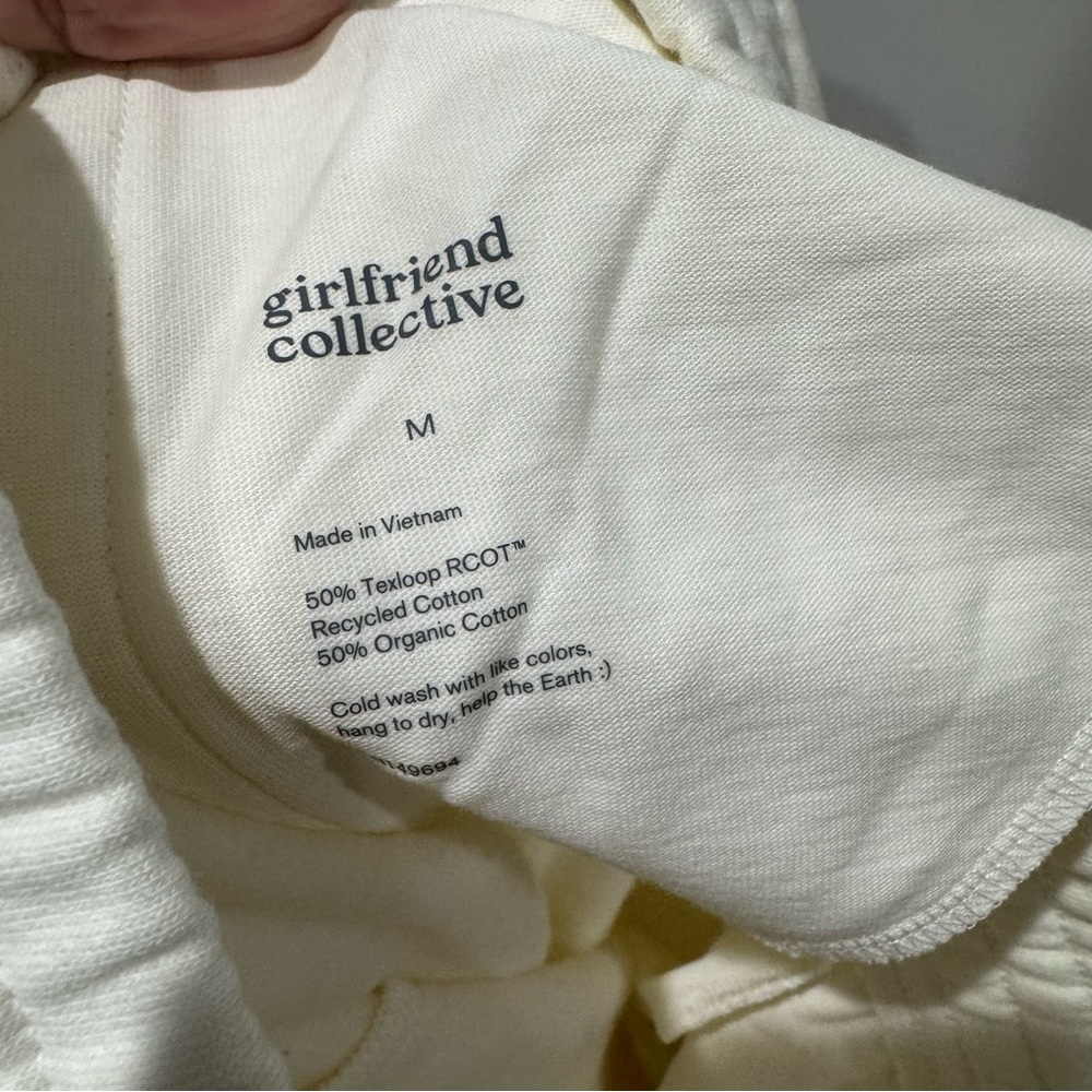 Girlfriend Collective Size Medium Wide Leg Sweatpants 50/50 Cream Off White - Picture 6 of 6